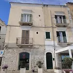 B&B Suite Home Trani 게스트하우스