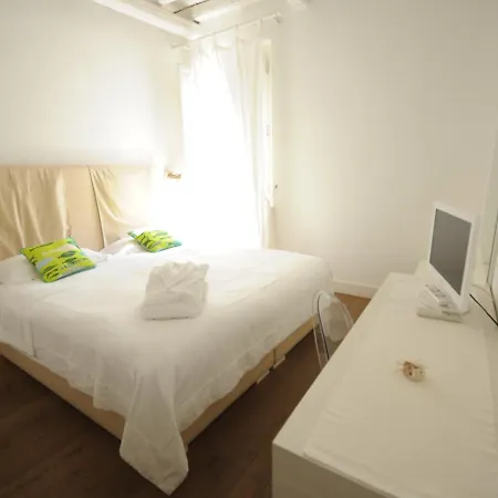 Pensionat B&B Suite Home Trani
