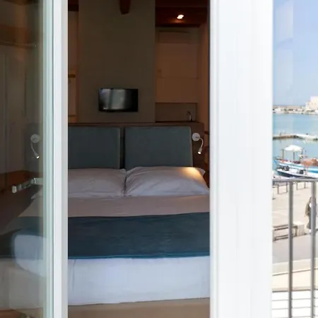 B&B Suite Home Trani 特拉尼