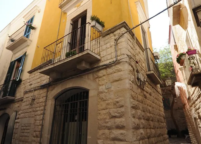 B&B Suite Home Trani 4*